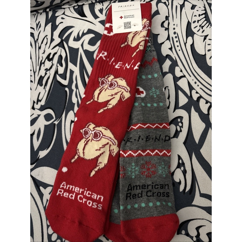 NEW American Red Cross Unisex "FRIENDS" Limited Edition 2 Pair Thanksgiving Xmas